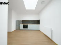 Pronájem bytu 1+kk, Hradec Králové - Pražské Předměstí, Blažíčkovo náměstí, 19 m2