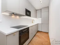 Prodej bytu 2+kk, Praha - Vršovice, Bulharská, 42 m2