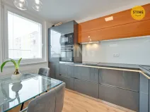 Prodej bytu 2+1, Hodonín, Lužní, 41 m2