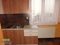 Pronájem bytu 1+kk, Uherské Hradiště, Velehradská třída, 25 m2