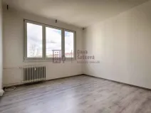 Pronájem bytu 2+kk, Jindřichův Hradec - Jindřichův Hradec III, sídliště Vajgar, 31 m2