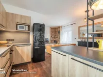 Prodej rodinného domu, Loděnice, 192 m2