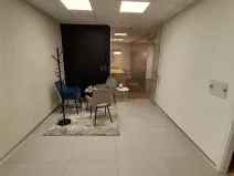 Pronájem kanceláře, Pardubice - Zelené Předměstí, třída Míru, 16 m2