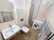 Pronájem bytu 1+kk, Praha - Žižkov, Baranova, 20 m2