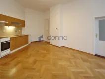 Pronájem bytu 3+kk, Praha, Rumunská, 68 m2
