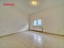 Pronájem bytu 1+kk, Poděbrady, Za Mlékárnou, 30 m2