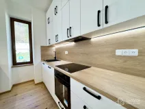 Pronájem bytu 2+kk, Karlovy Vary, Tyršova, 67 m2
