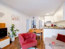 Prodej bytu 3+kk, Praha - Zbraslav, Jiřího Mašína, 82 m2