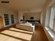 Pronájem rodinného domu, Praha - Žižkov, Šikmá, 260 m2