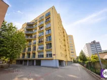 Prodej garážového stání, Praha, Na Harfě, 13 m2