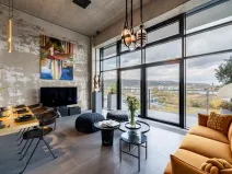 Prodej bytu 1+kk, Praha - Modřany, Československého exilu, 93 m2