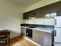 Pronájem bytu 1+kk, Praha - Uhříněves, Bečovská, 29 m2