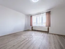 Prodej bytu 3+1, Nespeky, Benešovská, 78 m2