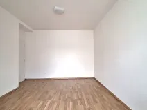 Pronájem bytu 2+1, Praha - Smíchov, Podbělohorská, 41 m2