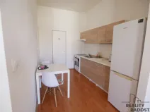 Pronájem bytu 1+kk, Hradec Králové, Malé náměstí, 42 m2