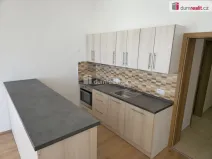 Pronájem bytu 2+kk, Milovice - Mladá, Zátopkova, 50 m2