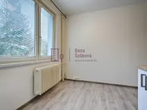 Pronájem bytu 1+kk, Jindřichův Hradec - Jindřichův Hradec III, sídliště Vajgar, 16 m2