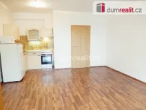 Pronájem bytu 1+kk, Praha - Čakovice, Bermanova, 37 m2