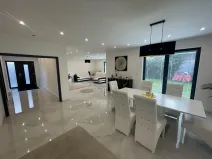 Prodej rodinného domu, Jeneč, Malé náměstí, 192 m2