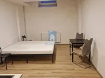 Pronájem bytu 1+kk, Praha, Vrážská, 25 m2