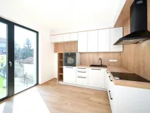 Pronájem bytu 1+kk, Praha - Střížkov, Střížkovská, 37 m2