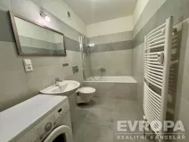 Pronájem bytu 1+kk, Plzeň - Jižní Předměstí, Politických vězňů, 33 m2