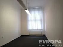 Pronájem skladu, Liberec, Hanychovská, 30 m2