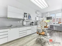 Prodej ordinace, Hradec Králové, 395 m2