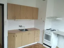 Pronájem bytu 2+1, Pardubice, Sladkovského, 75 m2