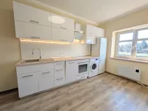 Pronájem bytu 2+kk, Karlovy Vary - Bohatice, U Trati, 34 m2
