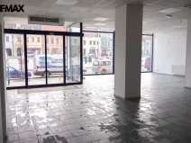 Pronájem obchodního prostoru, Třebíč - Vnitřní Město, Karlovo nám., 325 m2