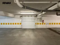Pronájem garážového stání, Praha - Jinonice, U kříže, 13 m2