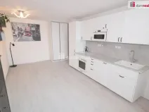 Pronájem bytu 2+kk, Praha - Smíchov, Pod Hybšmankou, 38 m2