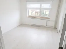 Prodej bytu 3+1, Liberec, Dobiášova, 82 m2