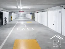 Pronájem garáže, Praha - Hlubočepy, Štěpařská, 18 m2