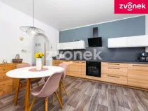 Prodej rodinného domu, Vizovice, 300 m2