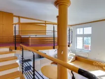 Pronájem atypického bytu, Praha - Prosek, Na pokraji, 68 m2