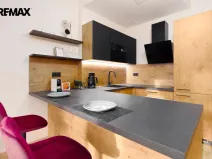 Prodej bytu 5+kk, Karlovy Vary, Sadová, 193 m2