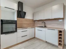 Prodej bytu 3+1, Ostrava - Dubina, Jaromíra Matuška, 66 m2