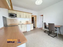 Pronájem bytu 1+1, Hořice, Pod Lipou, 38 m2