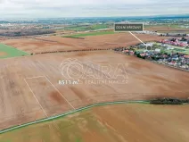 Prodej pole, Dolní Břežany, 8511 m2