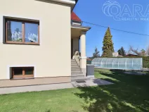 Prodej rodinného domu, Statenice - Černý Vůl, Kralupská, 210 m2