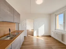 Pronájem bytu 4+1, Jindřichův Hradec - Jindřichův Hradec V, Kosmonautů, 85 m2