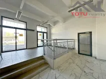 Pronájem komerční nemovitosti, Jaroměř, Husova, 36 m2