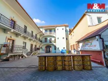 Pronájem obchodního prostoru, Velké Meziříčí, Náměstí, 68 m2