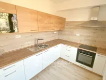 Pronájem bytu 2+kk, Znojmo, Smetanova, 51 m2