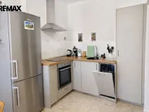 Prodej bytu 3+1, Karlovy Vary, nábřeží Jana Palacha, 96 m2