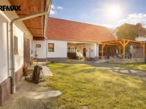 Prodej zemědělské usedlosti, Drhovle - Pamětice, 160 m2