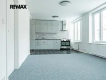 Pronájem bytu 2+kk, Jindřichův Hradec, Tovární, 61 m2