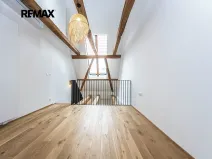 Pronájem bytu 2+kk, Praha - Nusle, Vrtbova, 42 m2